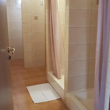 Apartmany 105 Penzión pre hostí