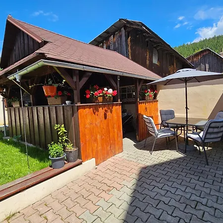 Penzión pre hostí Apartmany 105